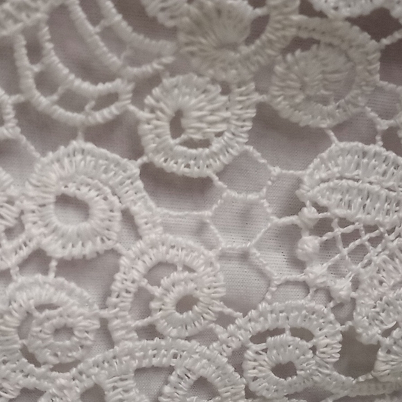 Attention Brand, Lace material,  Classy look, Size L - Picture 3 of 4